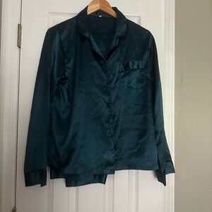 Teal / winter green : satin pajama set :  size medium